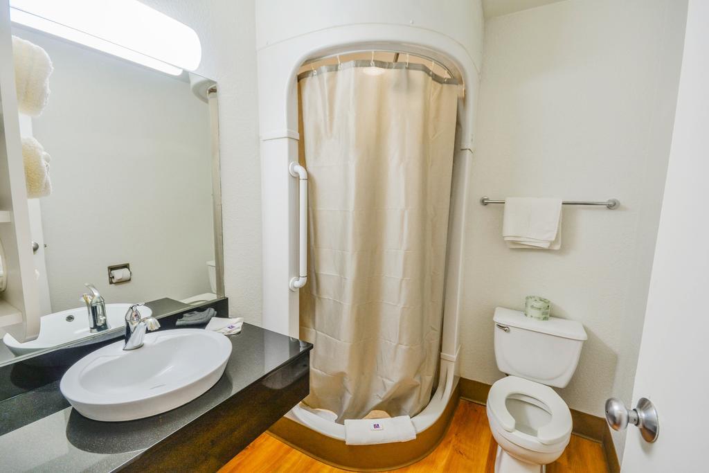 Motel 6-Huntsville, Tx エクステリア 写真
