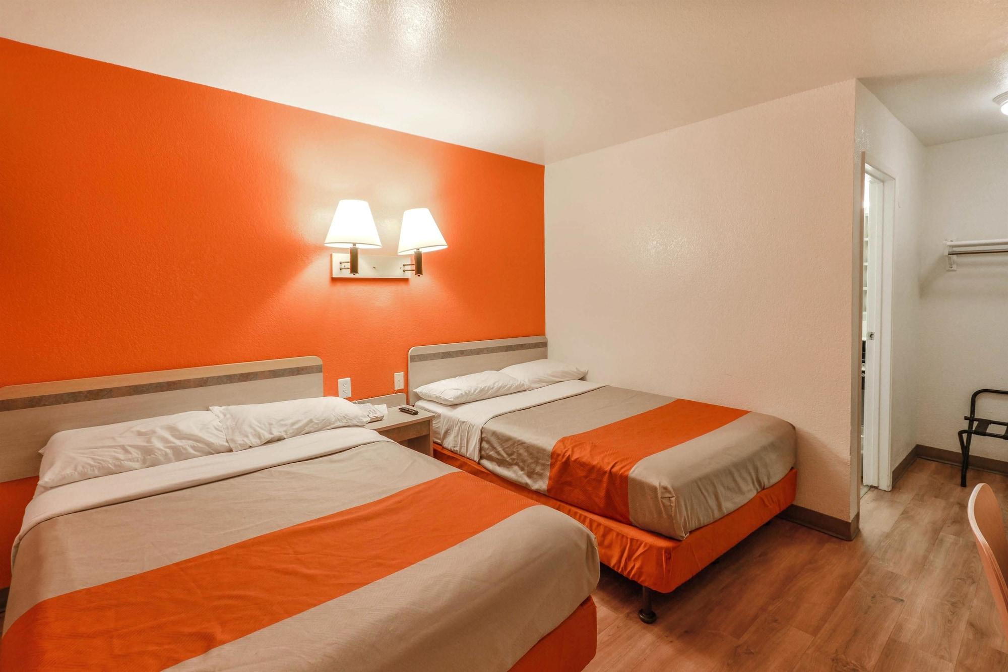Motel 6-Huntsville, Tx エクステリア 写真
