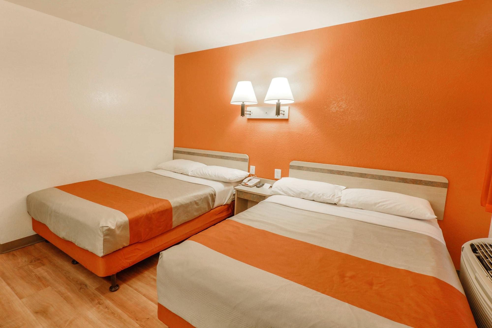 Motel 6-Huntsville, Tx エクステリア 写真